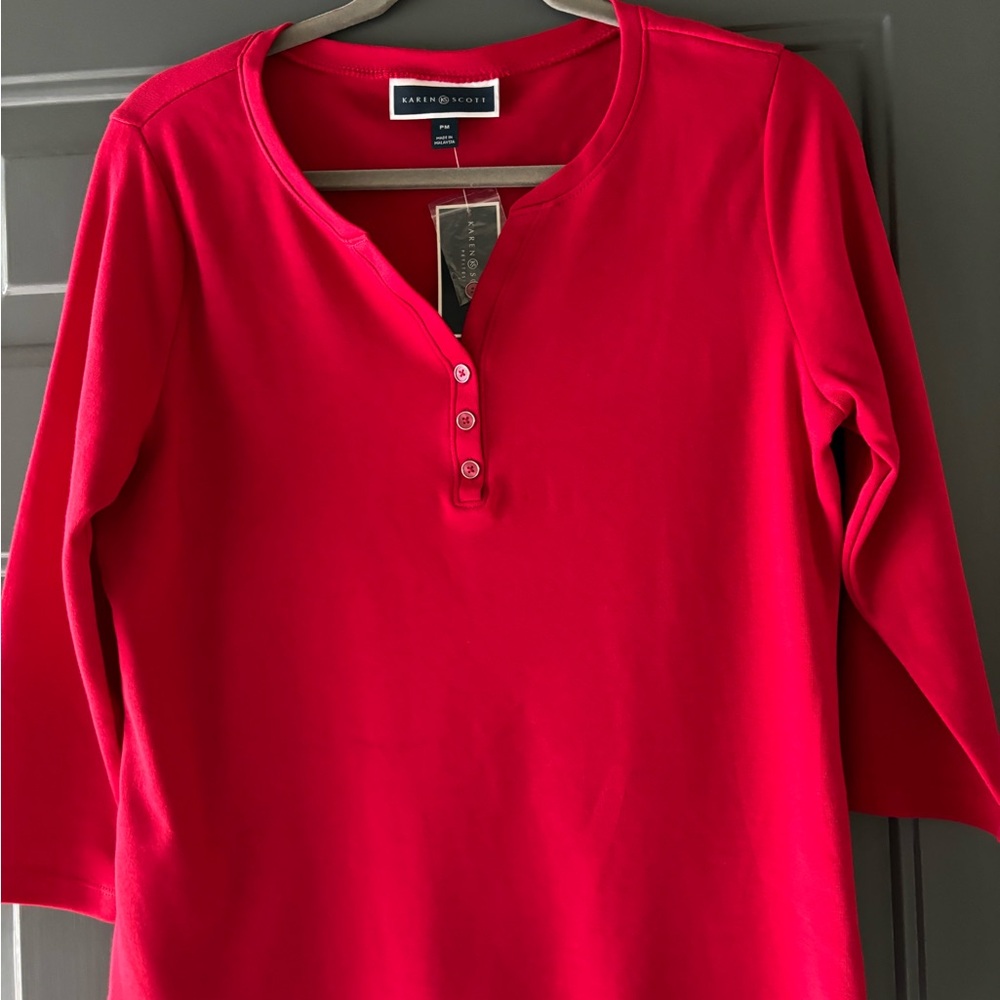 KAREN SCOTT red top